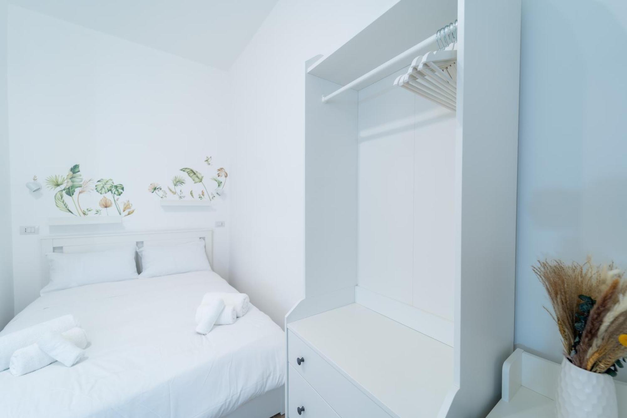 Easy - Casal Bertone Rome