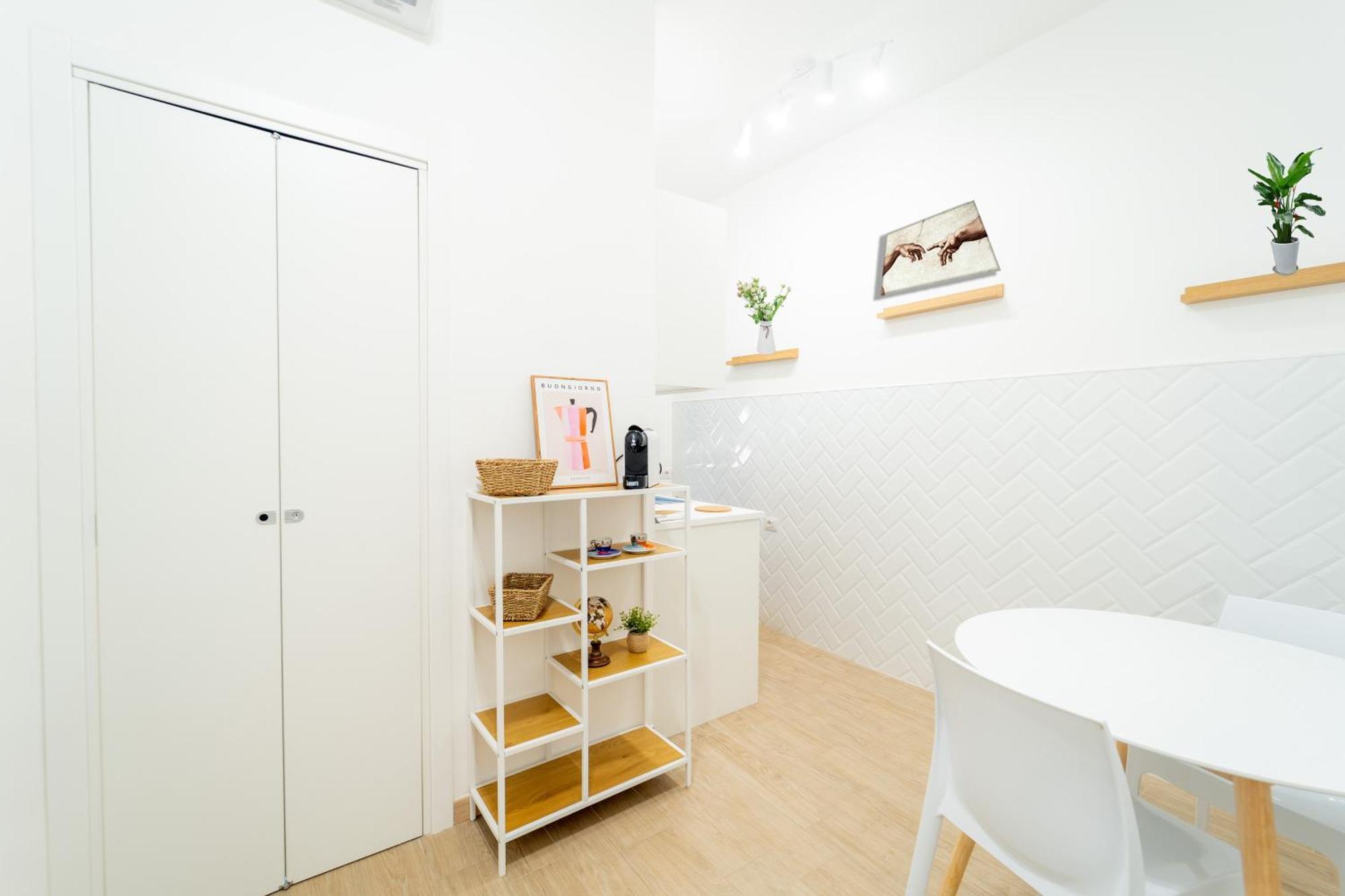 Easy - Casal Bertone Rome